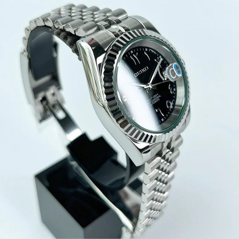 SEIKOJUST BLACK ARABIC