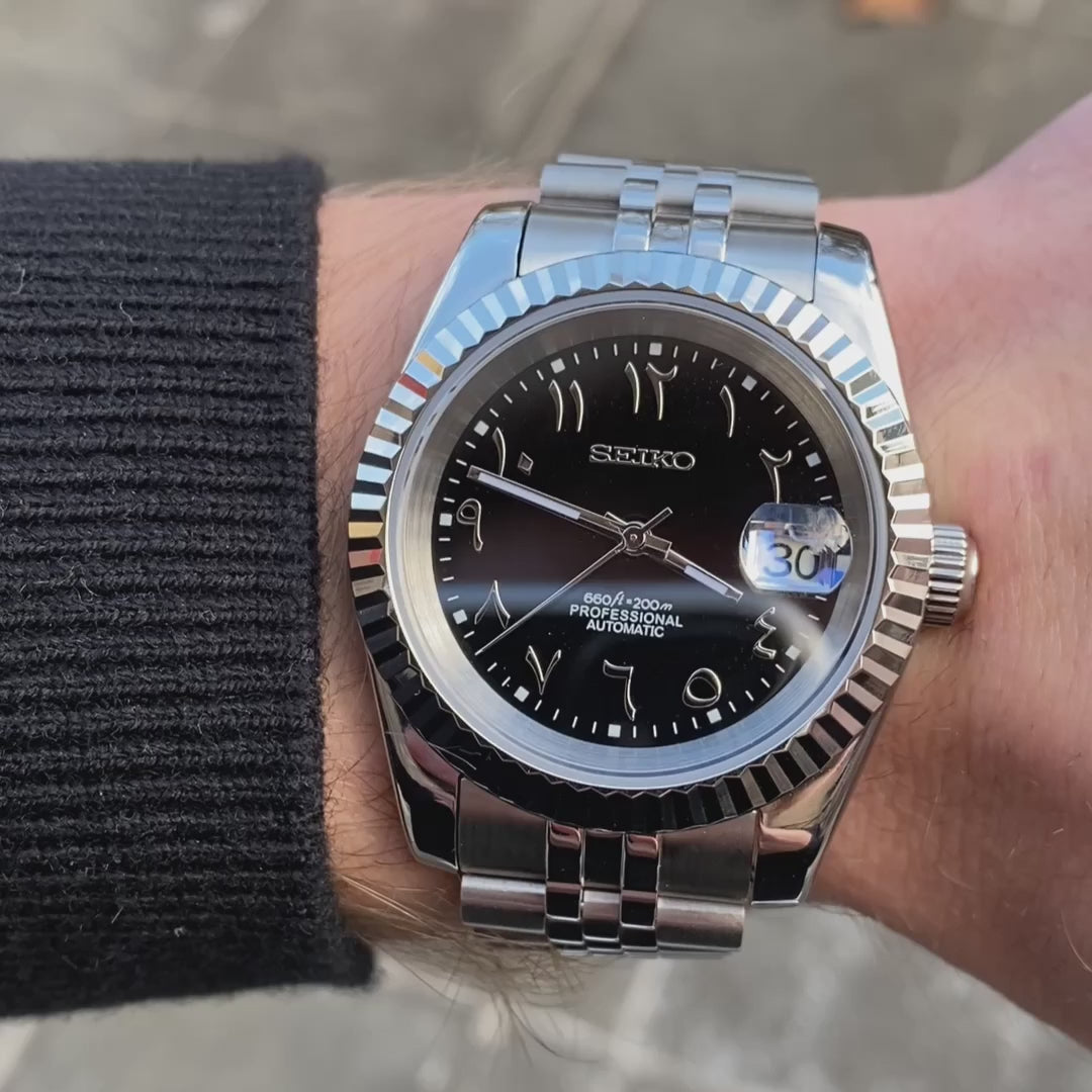 SEIKOJUST BLACK ARABIC